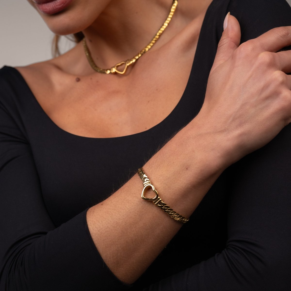 Minimalist Heart Bracelet 18k Gold Plated
