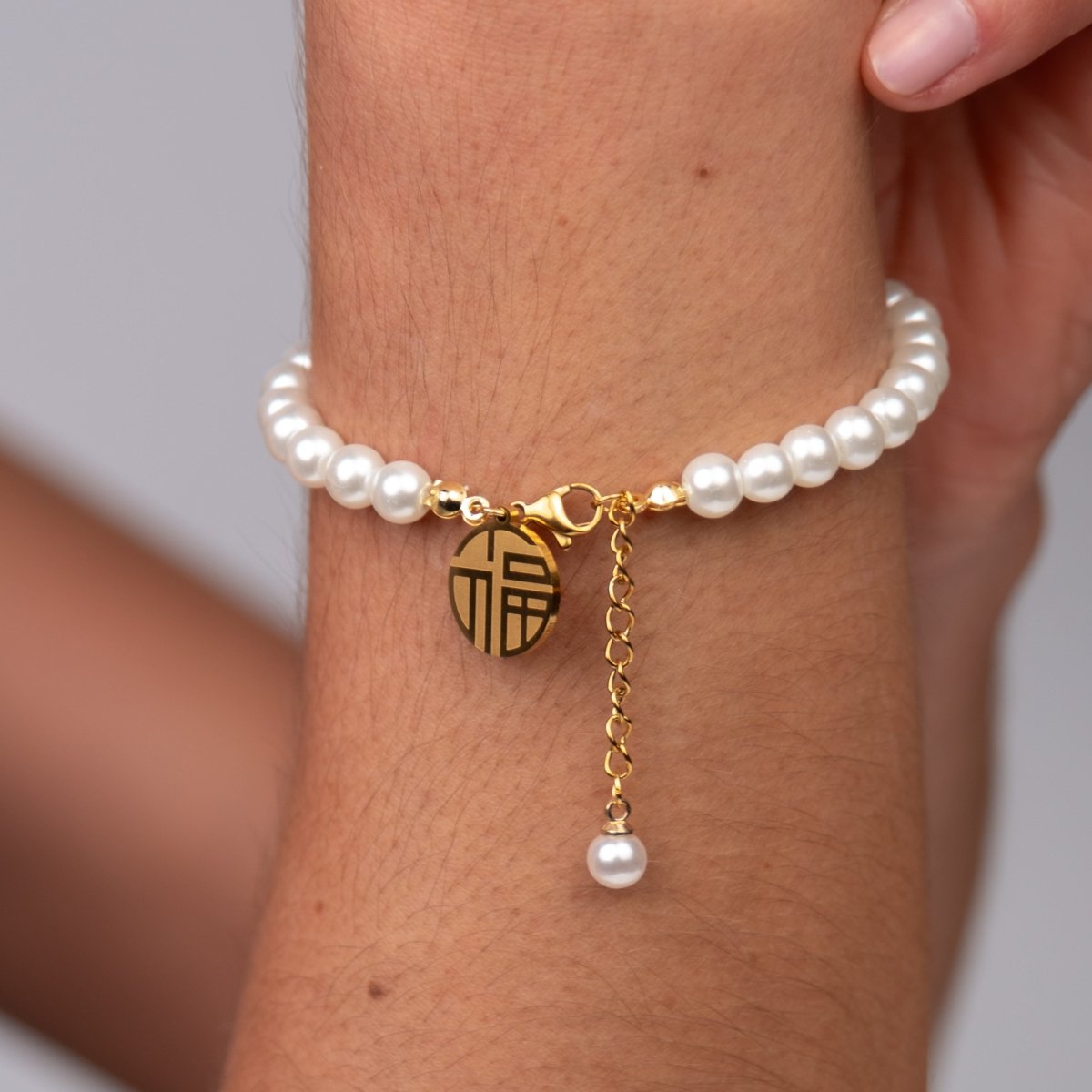 Pearl Charm Bracelet 18k Gold Plated