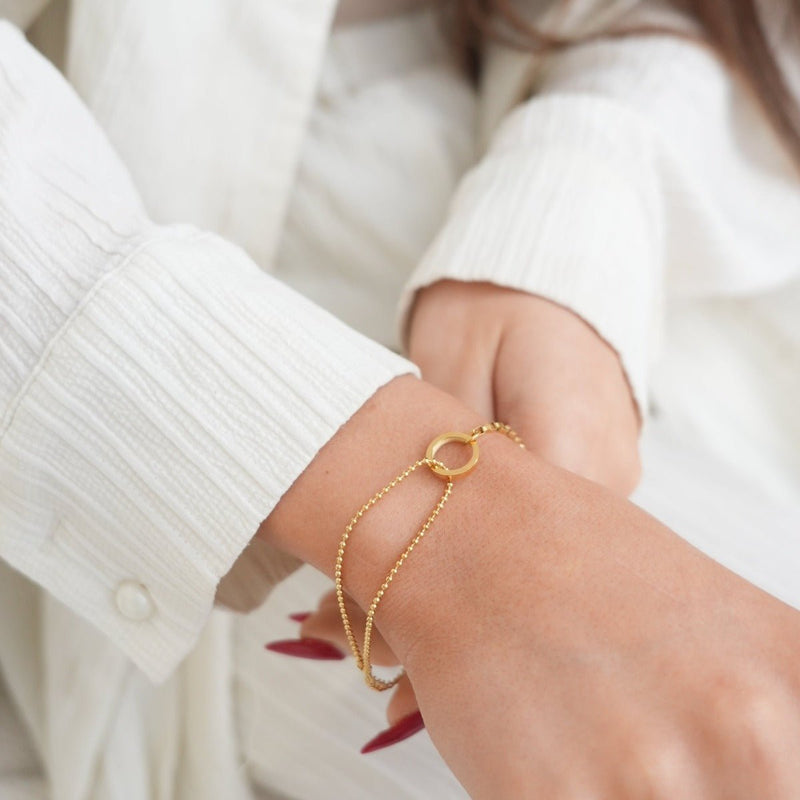Une Bracelet 18k Gold Plated