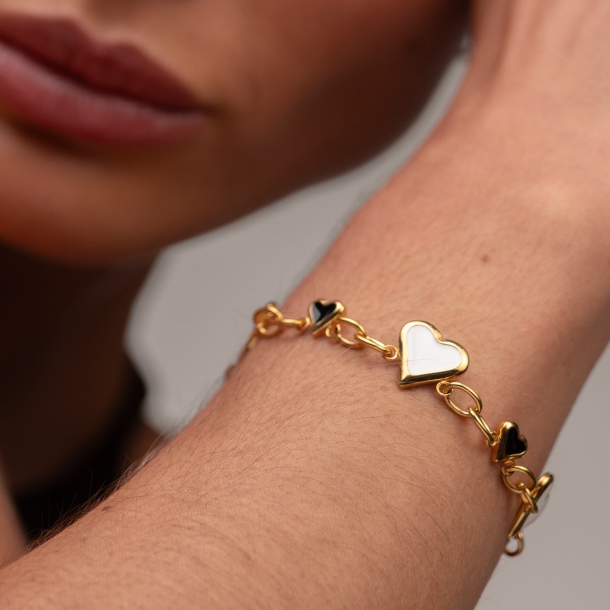 Love Glow Monochrome Bracelet – 18k Gold Plated