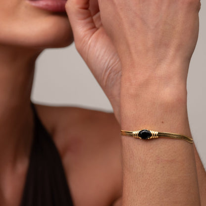 Onyx Stone Mesh Bracelet 18k Gold Plated