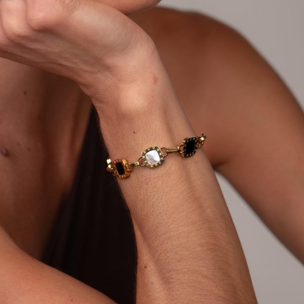 Mono Square Link Bracelet - 18k Gold Plated