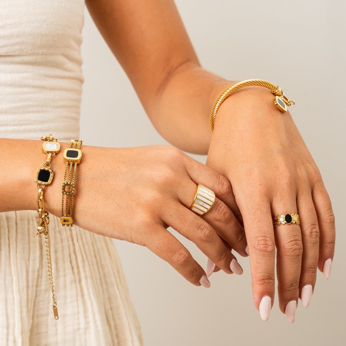 Mono Square Link Bracelet - 18k Gold Plated