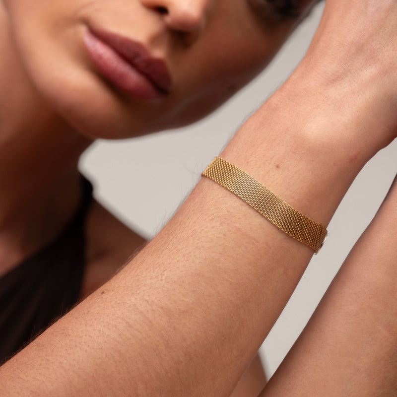Smooth Weave Bracelet 18k Gold Plated