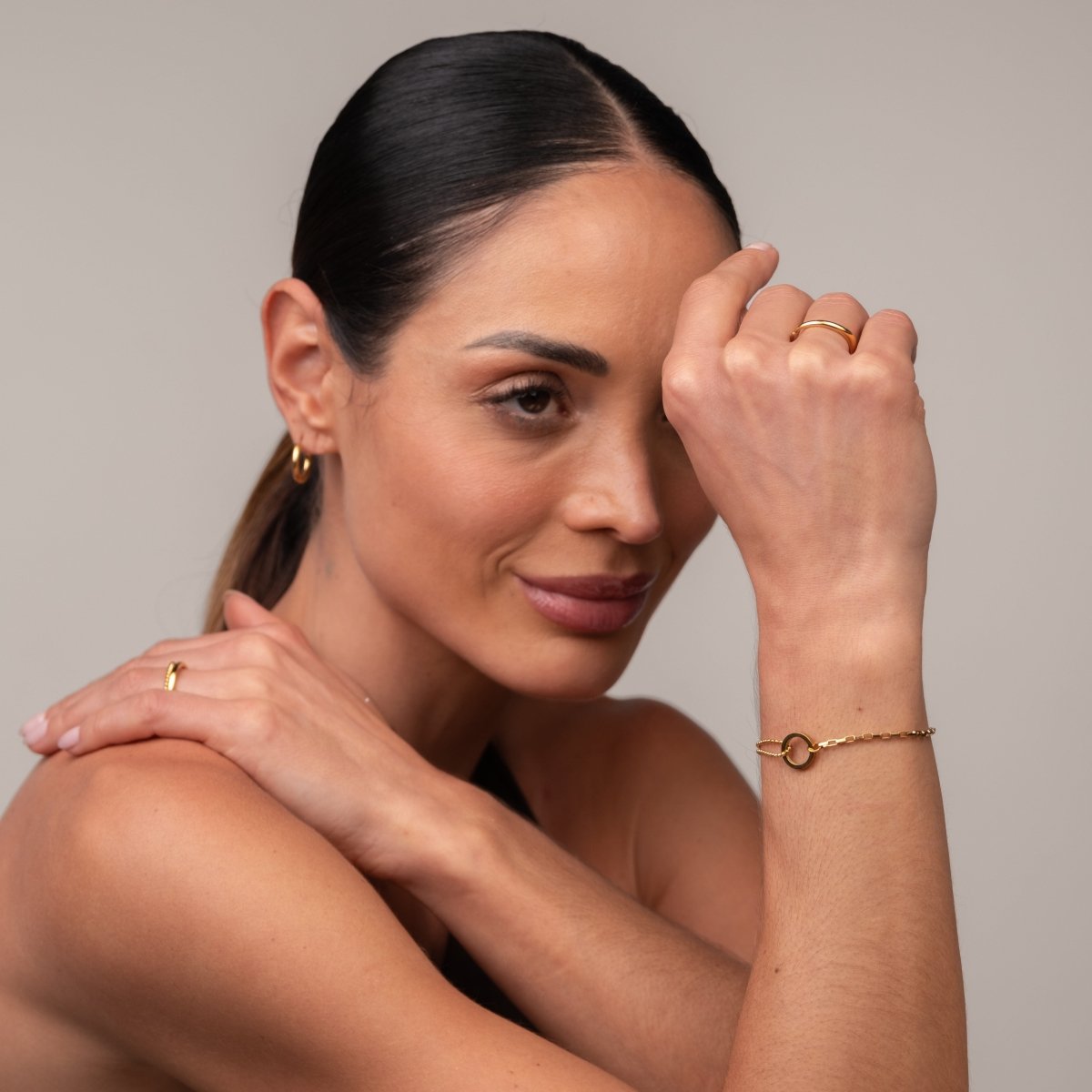 Une Bracelet 18k Gold Plated