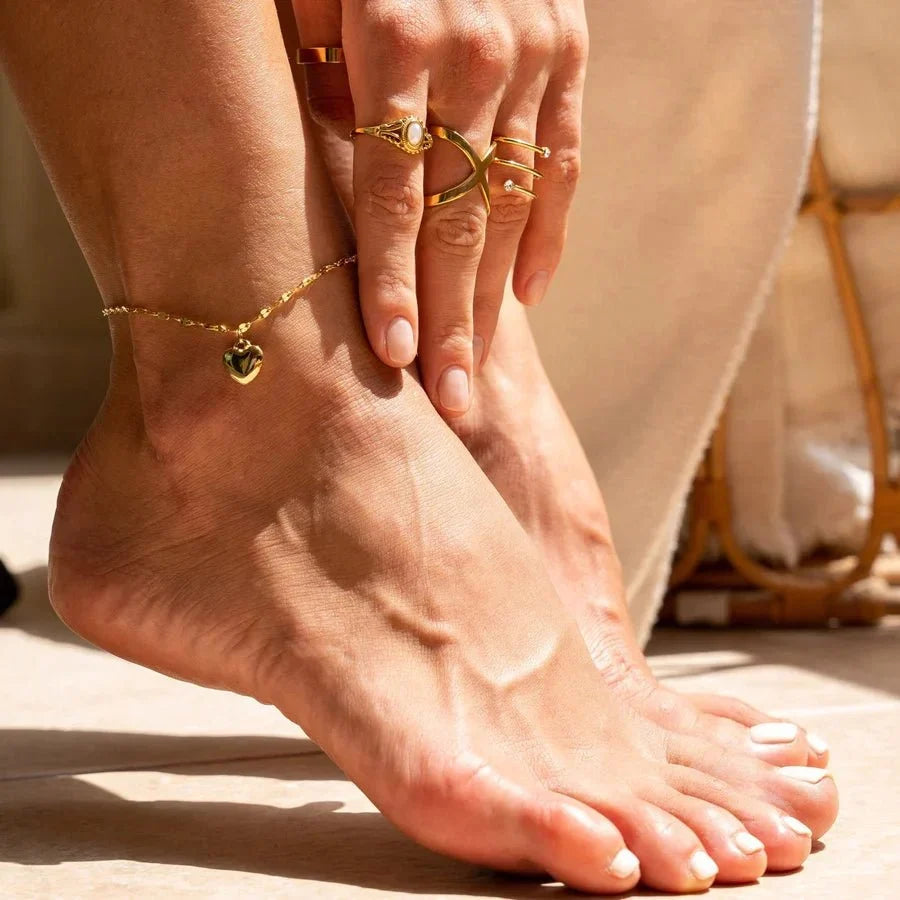Love Anklet – 18k Gold Plated